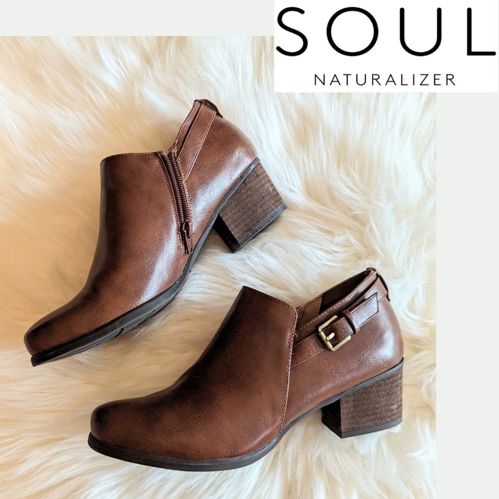 SOUL Naturalizer Vegan Leather Brown Zip Buckle Accent Ankle Boots Size 9.5